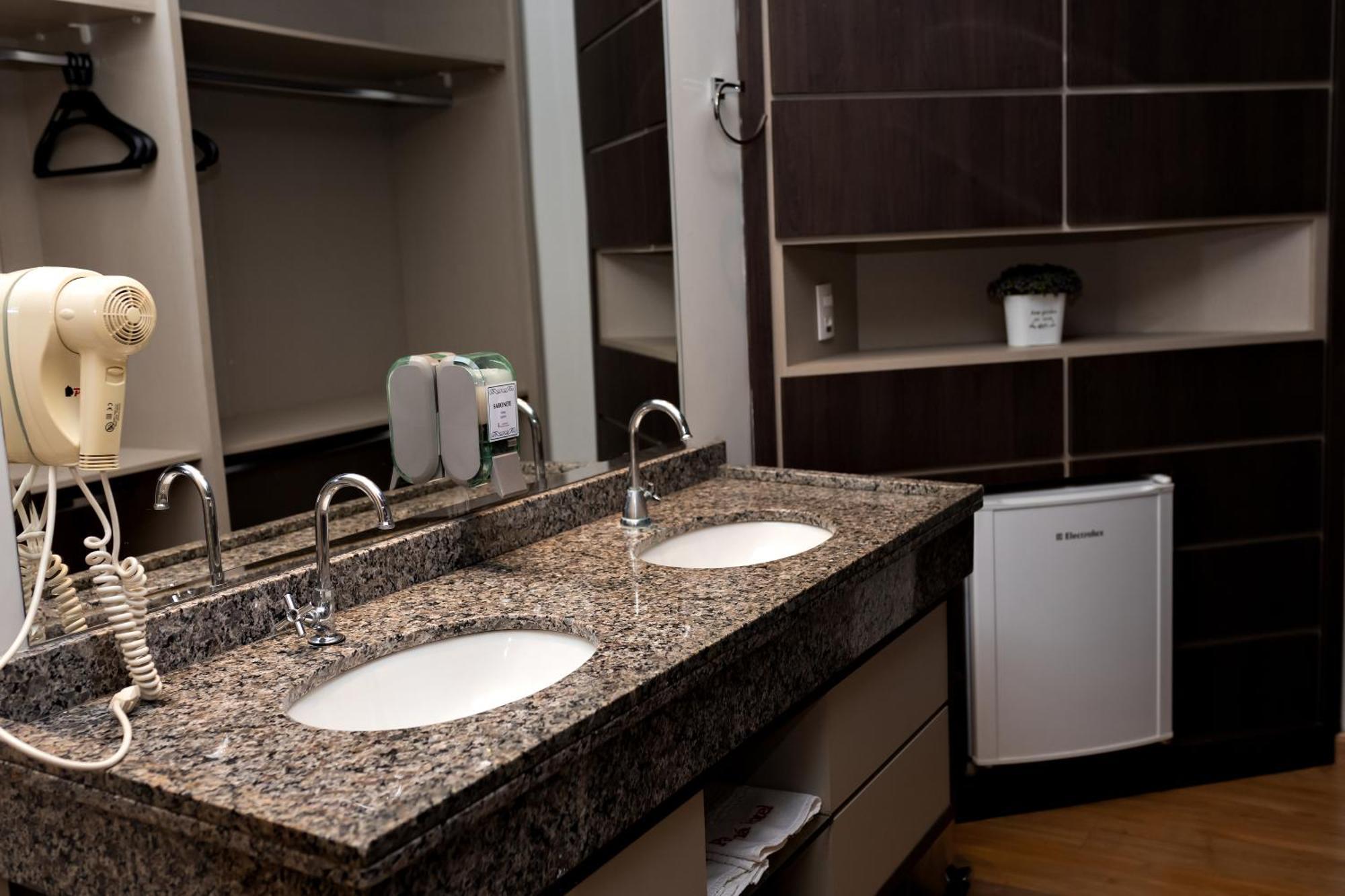 Goldmen Business Cianorte Otel Dış mekan fotoğraf
